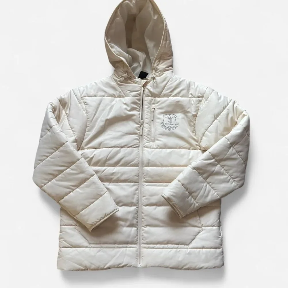 Men’s Everton F.C. hooded puffer jacket in off-white color